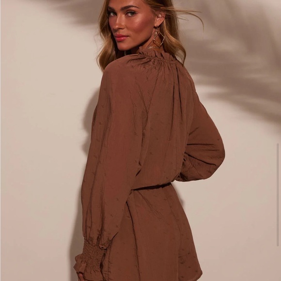 Drifter Tie Waist Romper NWT - Picture 2 of 4